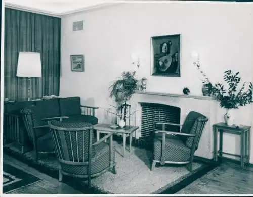 Foto Hamburg, Fotograf Hans Ernst Müller, Shell Hamburg, Innenansicht, Kamin