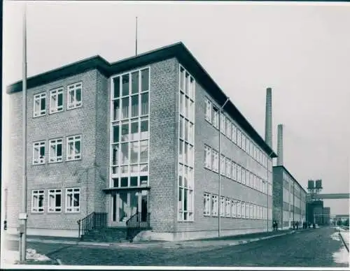 Foto Hamburg, Fotograf Hans Ernst Müller, Shell Hamburg, Außenansicht