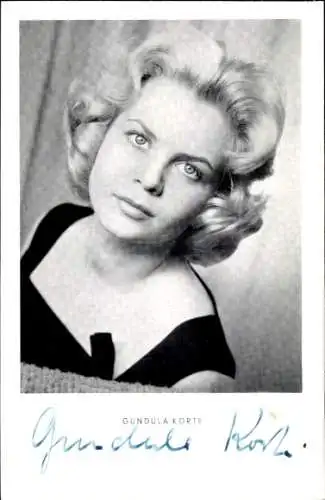Ak Schauspielerin Gundula Korte, Portrait,  Autogramm