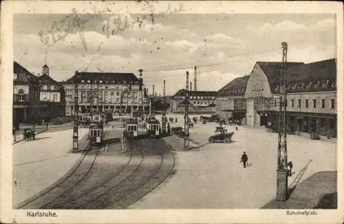 Ak Karlsruhe in Baden, Bahnhofplatz, Straßenbahnen