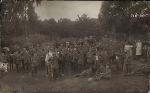 Foto Ak Deutsche Soldaten in Uniformen, Gruppenaufnahme, Infanterie Regiment 400, 2. MG Komp.