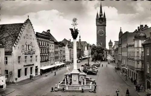 Ak Straubing, Blick auf den Theresienplatz, Turm, Denkmalsäule