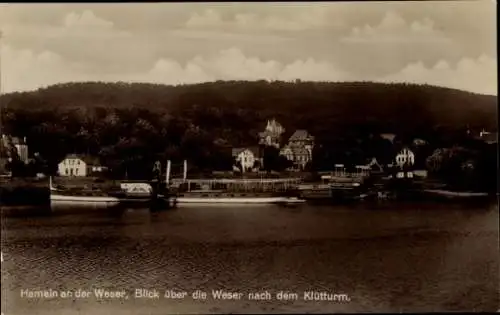 Ak Hameln an der Weser Niedersachsen, Blick über die Weser auf den Klütturm, Raddampfer