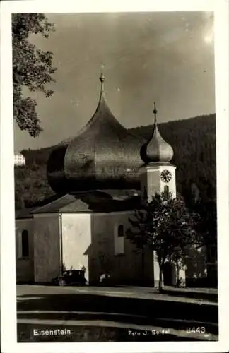 Ak Bayerisch Eisenstein im Bayrischen Wald Niederbayern, Kirche
