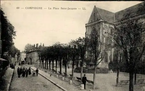 Ak Compiègne Oise, La Place Saint-Jacques