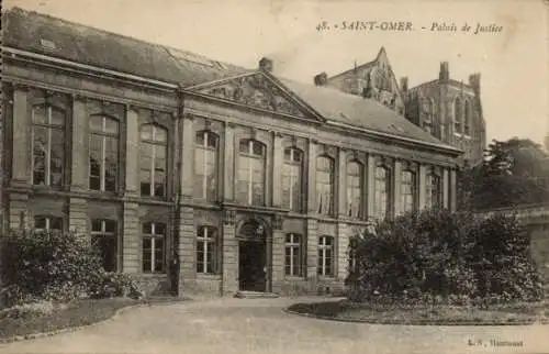 Ak Saint Omer Pas de Calais, Gerichtsgebäude