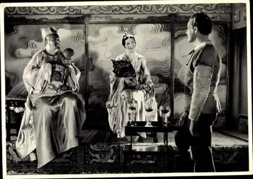 Ak Schauspieler Willy Schaeffers, Käthe von Nagy, Willy Fritsch, Filmszene Turandot