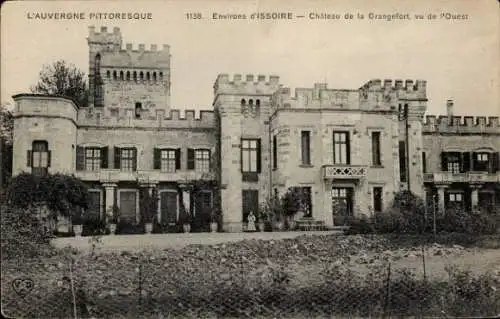 Ak Pradeaux Puy de Dôme, Chateau de la Grangefort, vu de l'Ouest