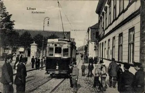 Ak Liepaja Libau Lettland, Kaufstraße, Straßenbahn