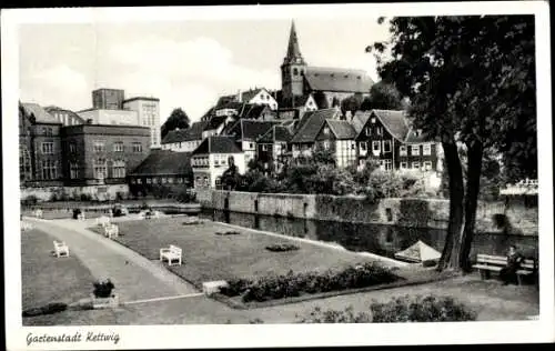 Ak Kettwig Essen im Ruhrgebiet, Teilansicht, Parkanlagen, Kirche