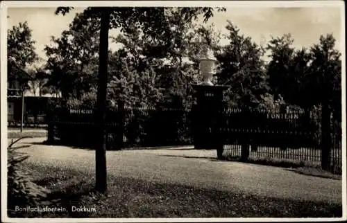 Ak Dokkum Dongeradeel Friesland Niederlande, Bonifaciusfontein