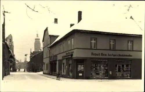 Foto Ak Buttstädt in Thüringen, Buch Papier Musikalienhandlung Richard Klein, Winter