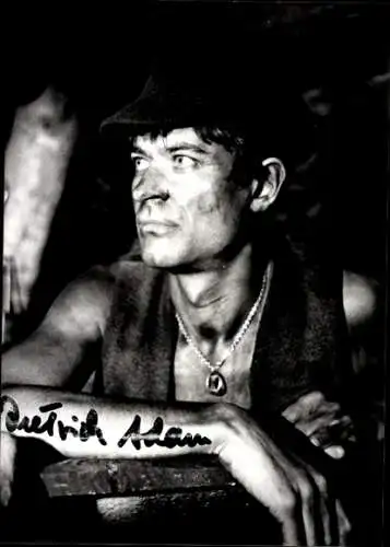 Foto Schauspieler Dietrich Adam, Filmszene, Autogramm