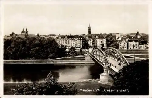 Ak Minden in Westfalen, Gesamtansicht, Brücke, Kirchtürme