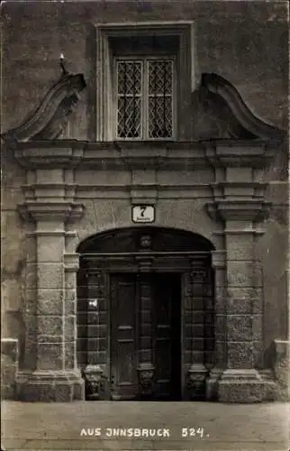 Foto Ak Innsbruck in Tirol, Hauseingang