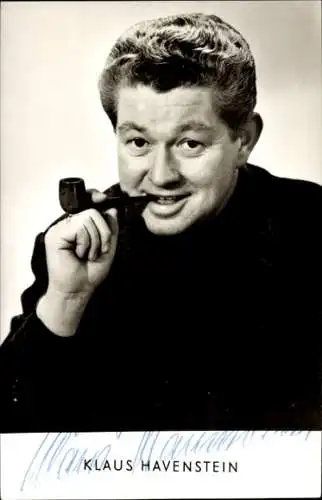 Ak Schauspieler Klaus Havenstein, Portrait mit Pfeife, Autogramm