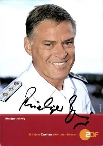 Ak Schauspieler Rüdiger Joswig,  Portrait, Autogramm, Filmszene Traumschiff