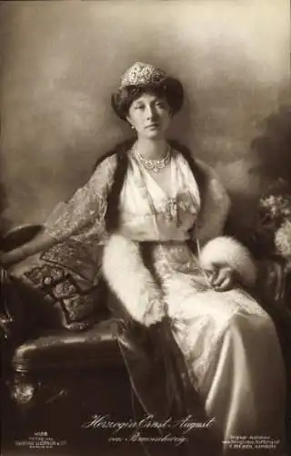 Ak Prinzessin Victoria Luise von Preußen, Herzogin von Braunschweig, Portrait