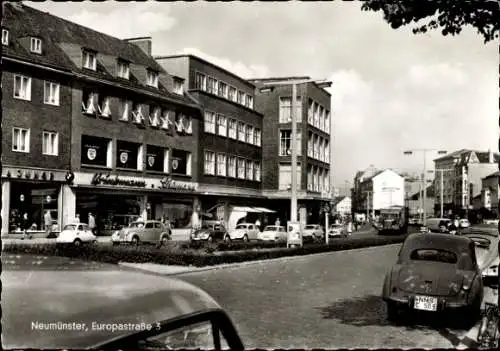 Ak Neumünster in Holstein, Europastraße 3, Autos, Geschäfte