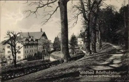 Ak Bad Adelholzen Siegsdorf im Kreis Traunstein Oberbayern, Kurhaus mit St. Primuskapelle