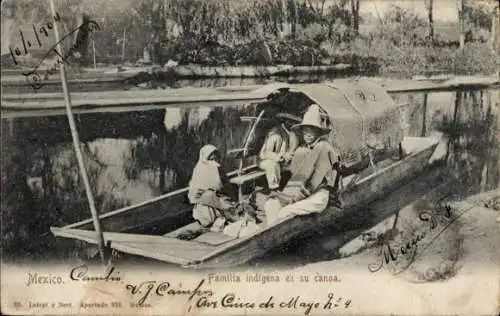 Ak Mexiko, einheimische Familie in ihrem Boot
