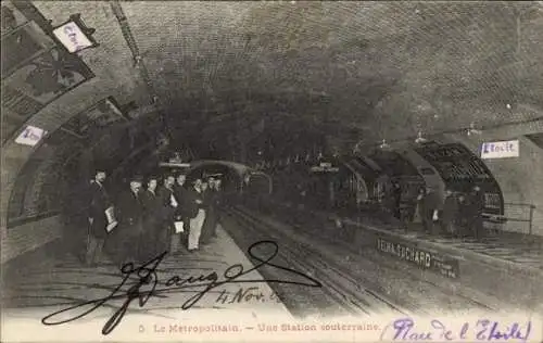 Ak Paris XXth, The Metropolitan, eine U-Bahn-Station