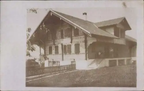 Foto Ak Aeschi bei Spiez Kanton Bern, Haus