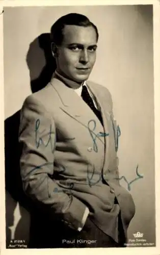 Ak Schauspieler Paul Klinger, Standportrait, Anzug, Ross Verlag A 2128 1, Autogramm