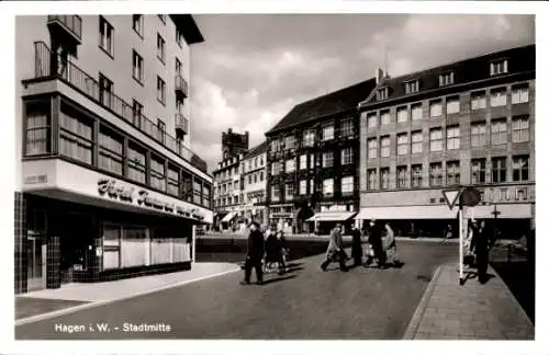 Ak Hagen in Westfalen, Stadtmitte, Straßenpartie, Hotel