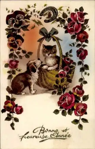 Ak Fröhliches Neujahr, Katze in einem Korb, Hund, Blumengirlande, Rosen, Stiefmütterchen