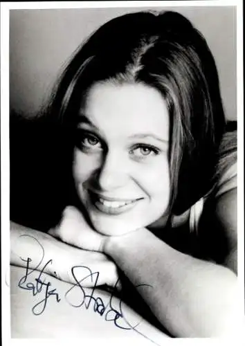Ak Schauspielerin Katja Strobel, Portrait, Autogramm