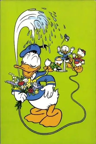 Ak Walt Disney, Donald Duck, Neffen, Streich mit Wasserschlauch