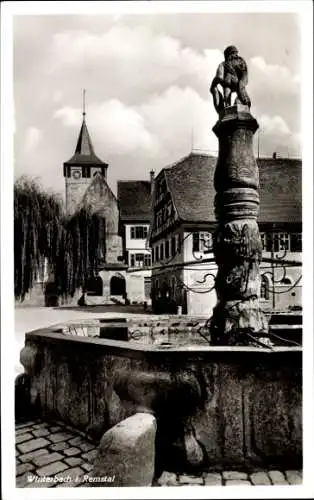 Ak Winterbach im Remstal Württemberg, Brunnen, Kirche, Teilansicht