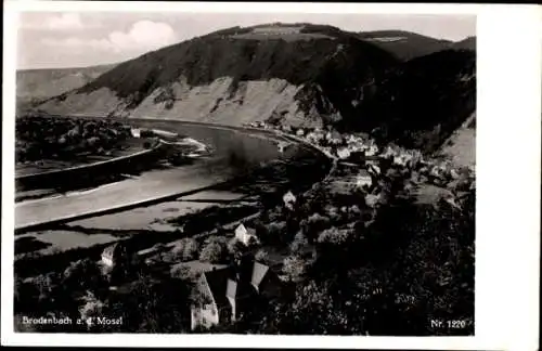 Ak Brodenbach a. d. Mosel, Panoramablick auf den Ort