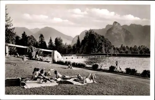 Ak Oberammergau in Oberbayern, Schwimmbad, Not, Kofel, Badegäste