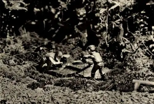 Ak Waschleithe Grünhain Beierfeld im Erzgebirge, Heimateck, Holzhacker