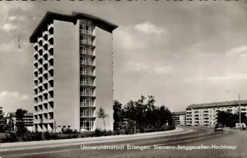 Ak Erlangen in Mittelfranken Bayern, Siemens-Junggesellen-Hochhaus