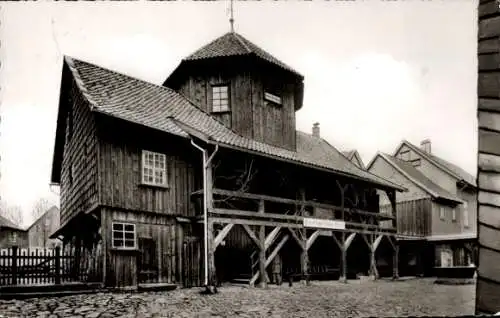 Ak Clausthal Zellerfeld im Oberharz, Bergwerksmuseum, Aufstieg zum Turm