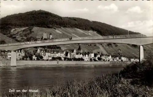 Ak Zell an der Mosel, Brücke, Teilansicht