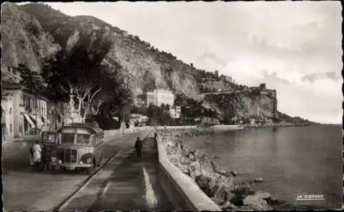 Ak Menton Alpes Maritimes, Blick auf die Grenze, Grimaldi-Schloss, die roten Felsen