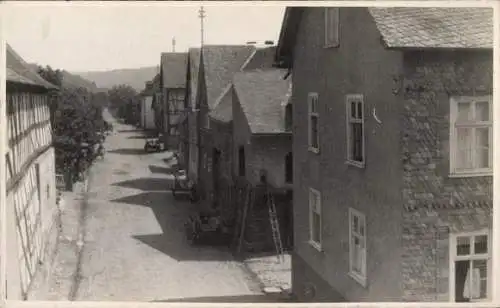 Foto Ak Ehringshausen in Hessen, Straßenpartie im Ort