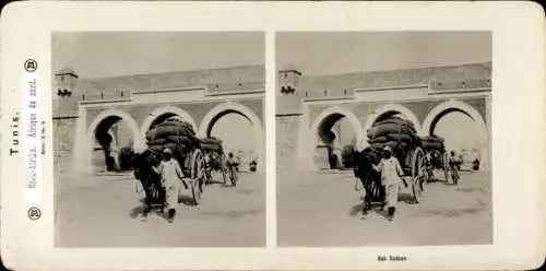 Stereo Foto Tunis Tunesien, Tor, Araber mit Pferdekarren