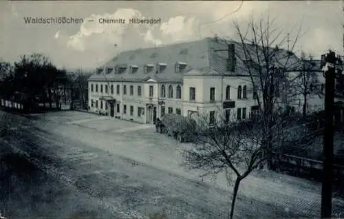 Ak Hilbersdorf Chemnitz in Sachsen, Gasthof Waldschlösschen, Heuwagen, Straßenansicht