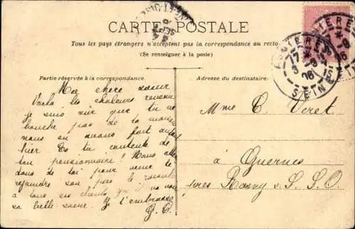 Ak Männer schieben Fischerboot ins Meer