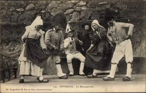 Ak Auvergne, Tänzer in Volkstrachten
