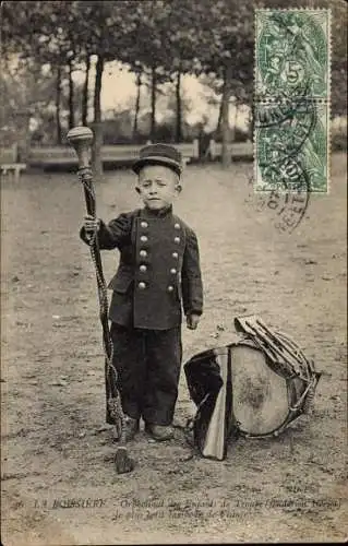 Ak Junge in französischer Uniform mit Trommel