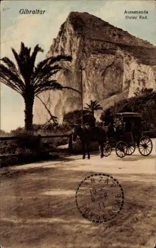 Ak Gibraltar, Außenende, Outer End, Kutsche auf einer Straße, Berg, Palme