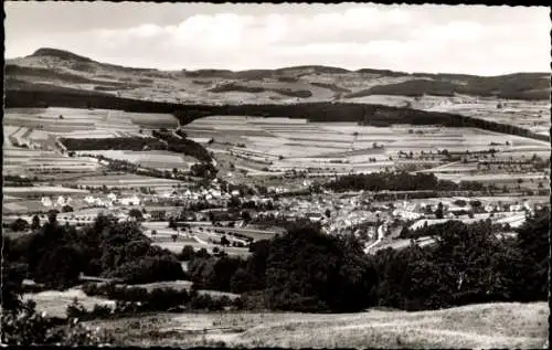 Ak Hilders in der Rhön, Blick vom Buchschirm zur Milseburg