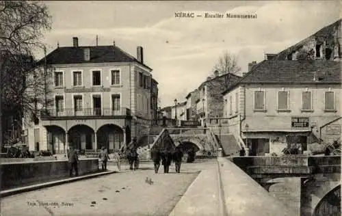 Ak Nérac Lot et Garonne, Escalier Monumental