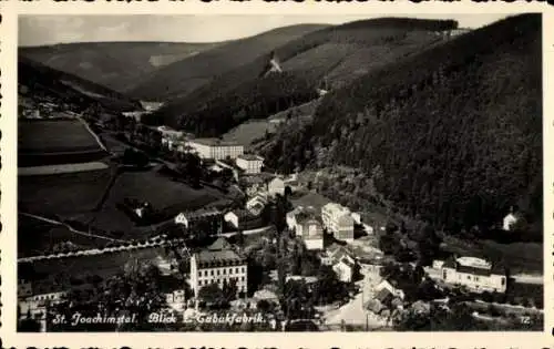 Ak Jáchymov Sankt Joachimsthal Region Karlsbad, Teilansicht, Tabakfabrik